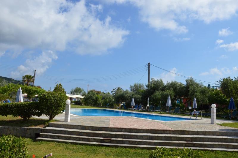 Aggelos Family Hotel Мораїтика Екстер'єр фото